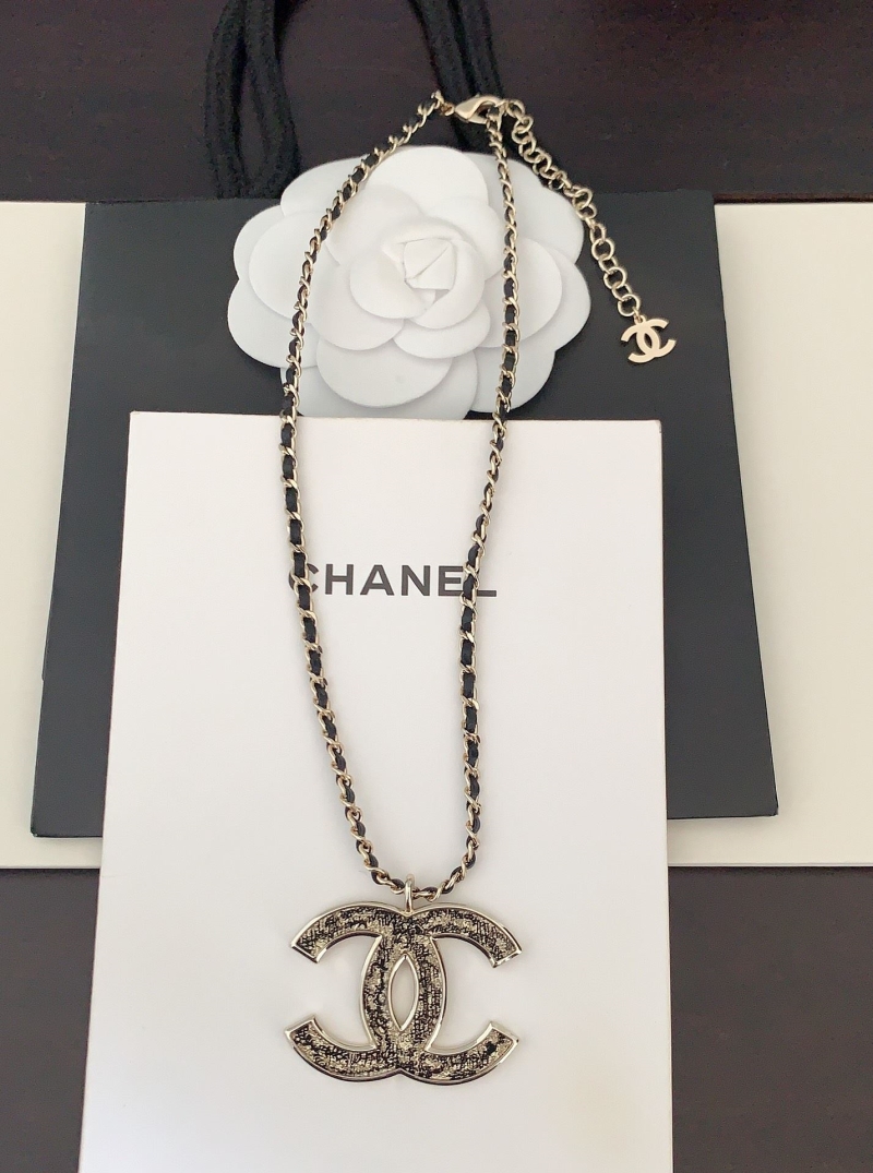 Ch**el necklaces